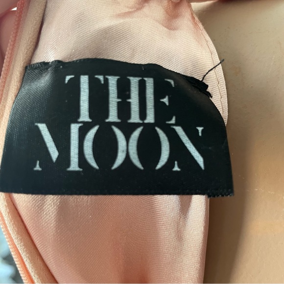 The Moon Long Dress - Picture 7 of 11